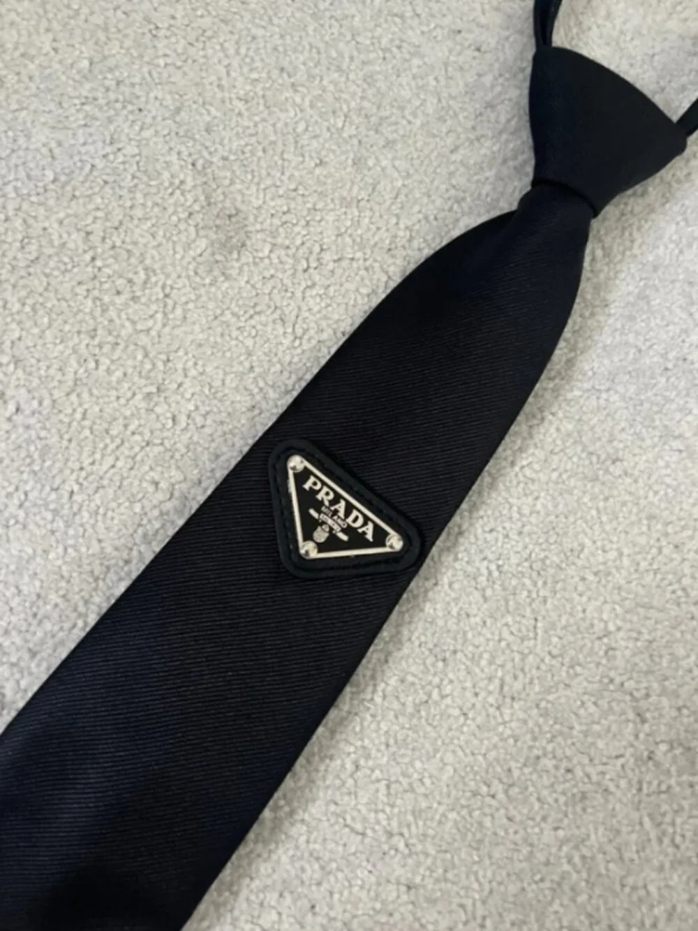 Prada Triangle Logo tie - Picture 5 of 6